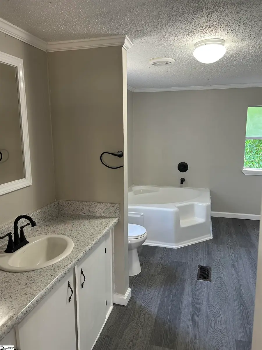 4 Channel Drive, Greenville, SC 29611 - #3