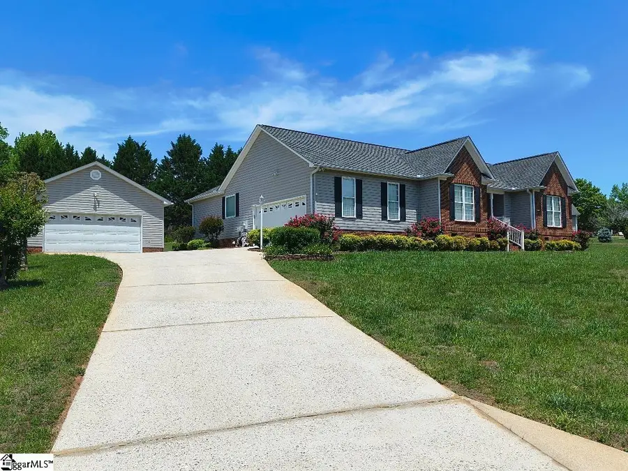 124 Brooke Lee Circle, Taylors, SC 29687 - #3