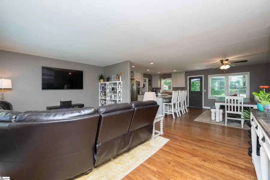 206 Live Oak Way, Taylors, SC 29687 - #3