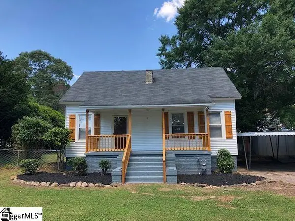27 Wallace Street, Greenville, SC 29605