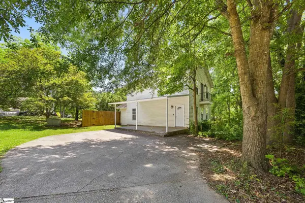 111 Madison Avenue, Greer, SC 29651