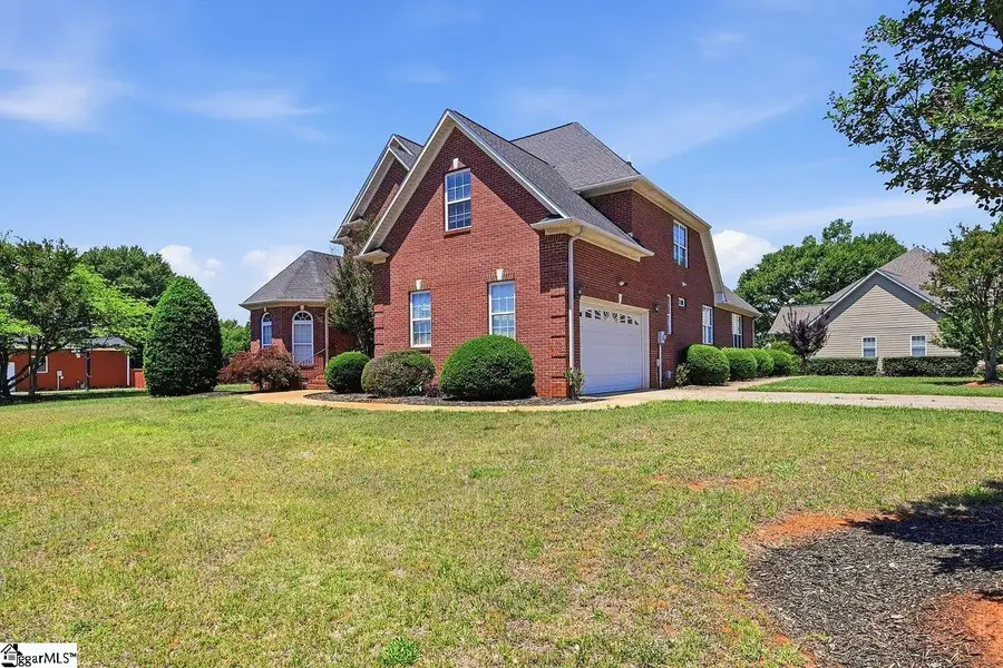 504 Kiowa Drive, Boiling Springs, SC 29316 - #3