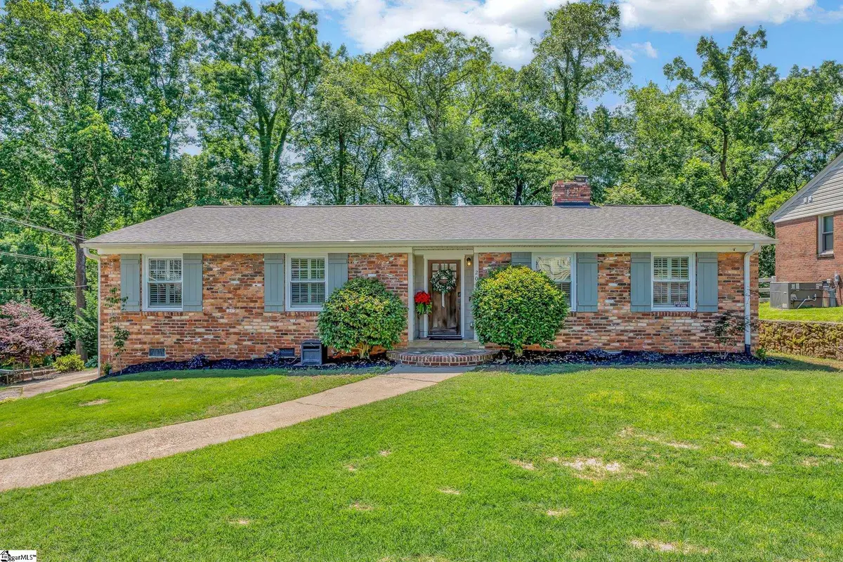 204 Lowndes Avenue, Greenville, SC 29607 - #1