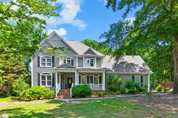 203 Country Club Drive, Laurens, SC 29360