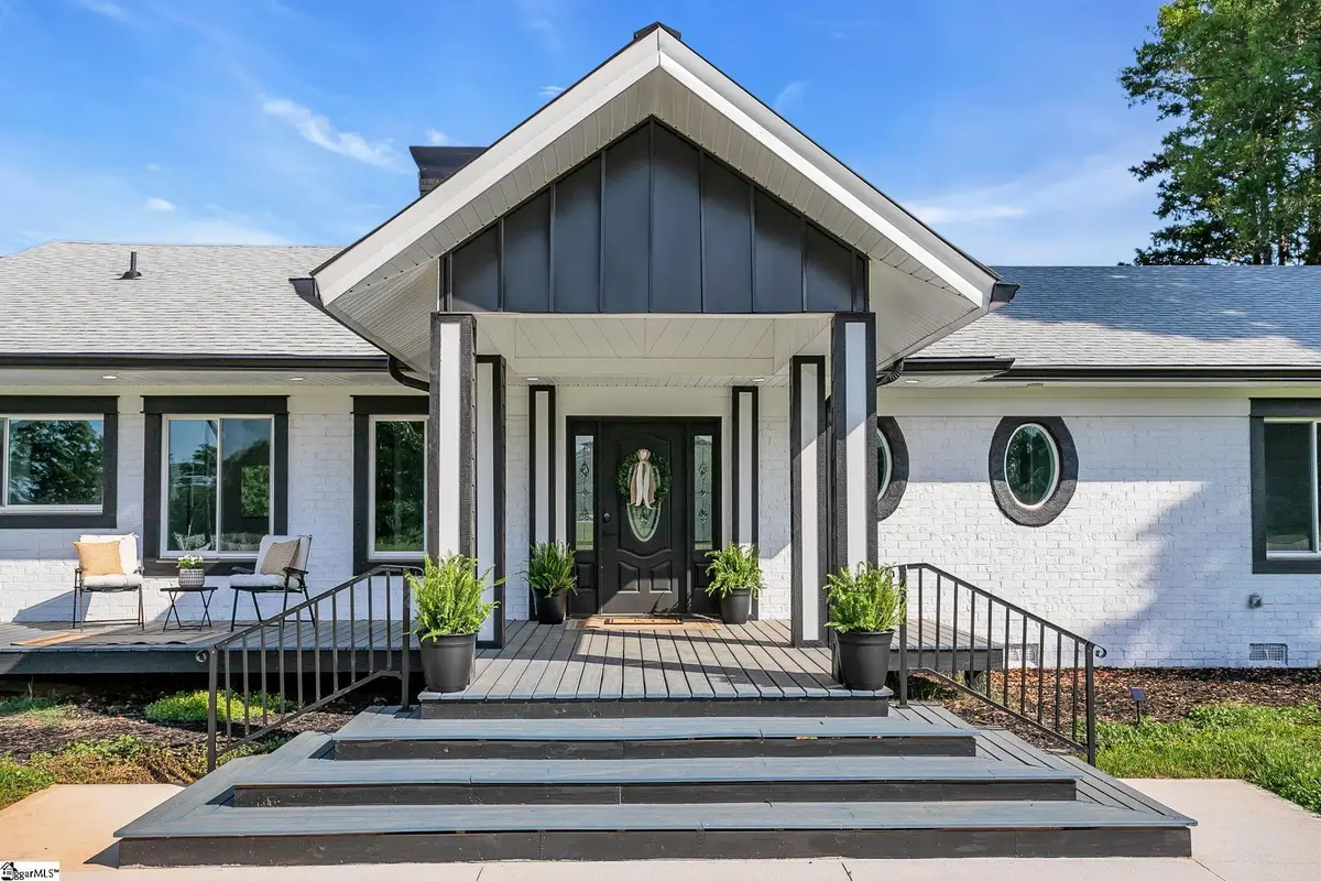 305 Waters Road, Taylors, SC 29687 - #1