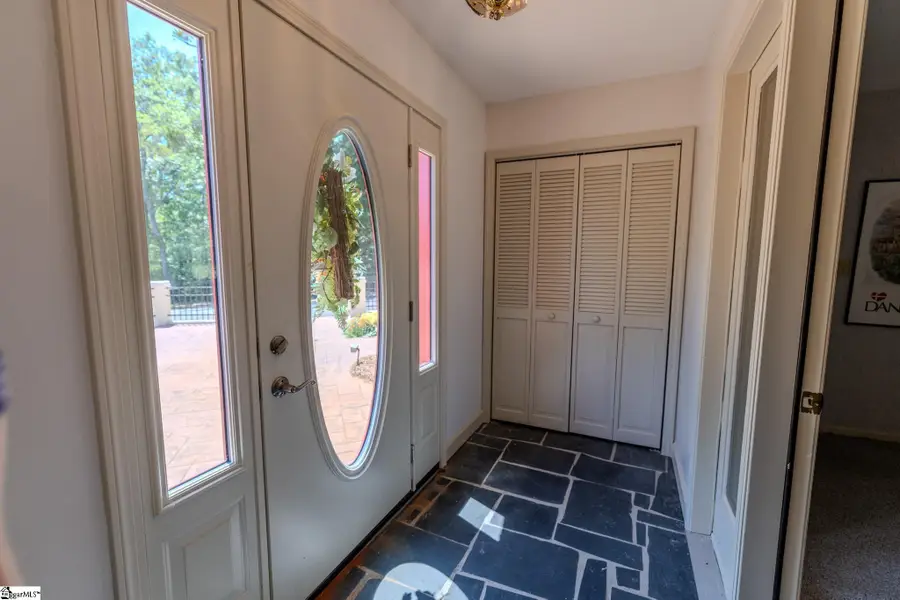 124 Timberlake Circle, Inman, SC 29349 - #2
