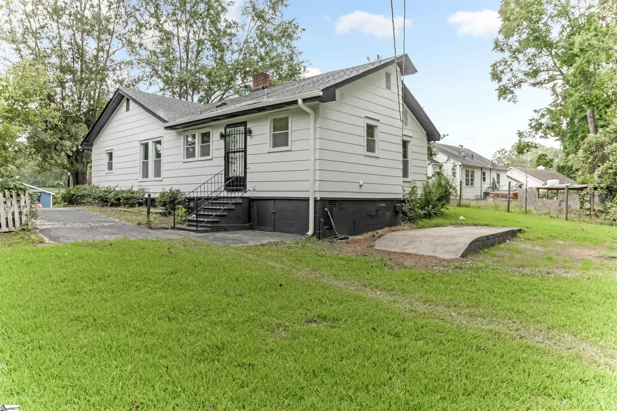207 South Carolina Avenue, Spartanburg, SC 29306 - #1