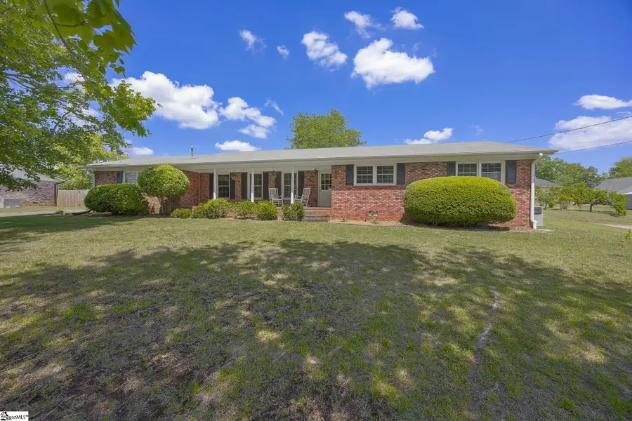 205 Meadow Lane, Easley, SC 29642 - #3