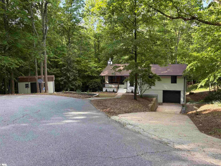 102 Blossom Court, Westminster, SC 29693 - #3