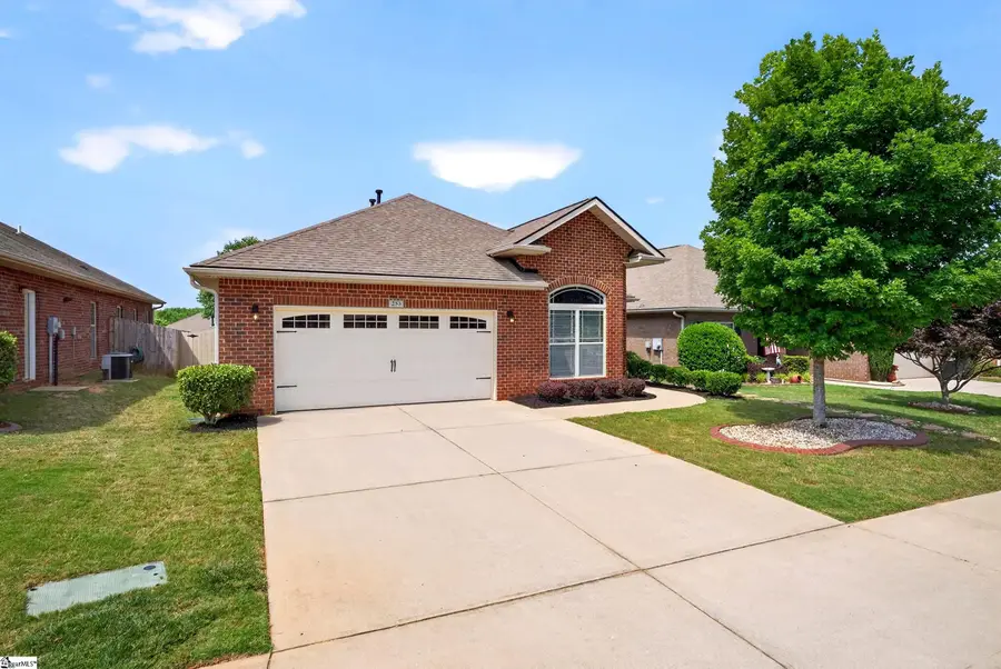 253 Scottish Avenue, Simpsonville, SC 29680 - #2