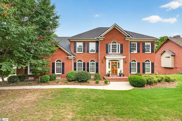 102 Glenbriar Court, Simpsonville, SC 29681