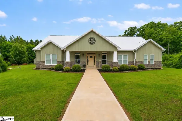 889 Murdock Road, Due West, SC 29639