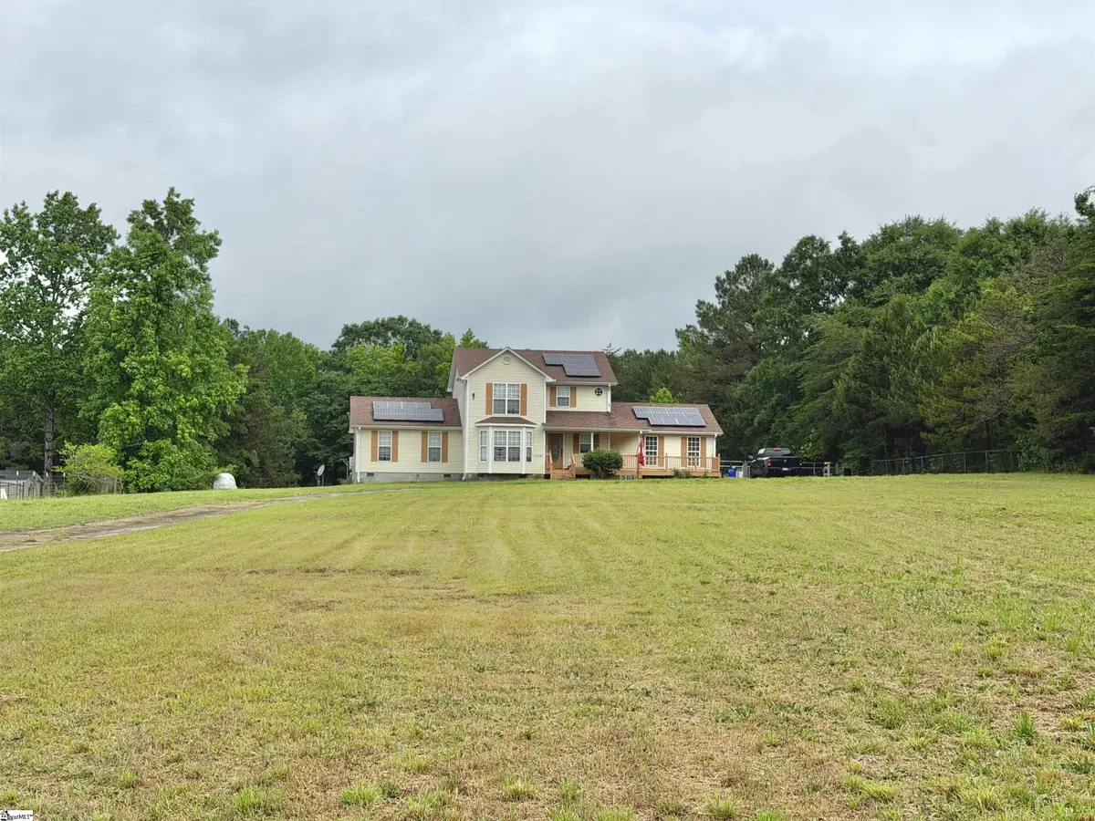 588 Douglas Road, Gray Court, SC 29645-7728 - #1