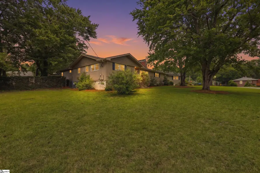 17 Inglewood Drive, Greenville, SC 29609 - #2