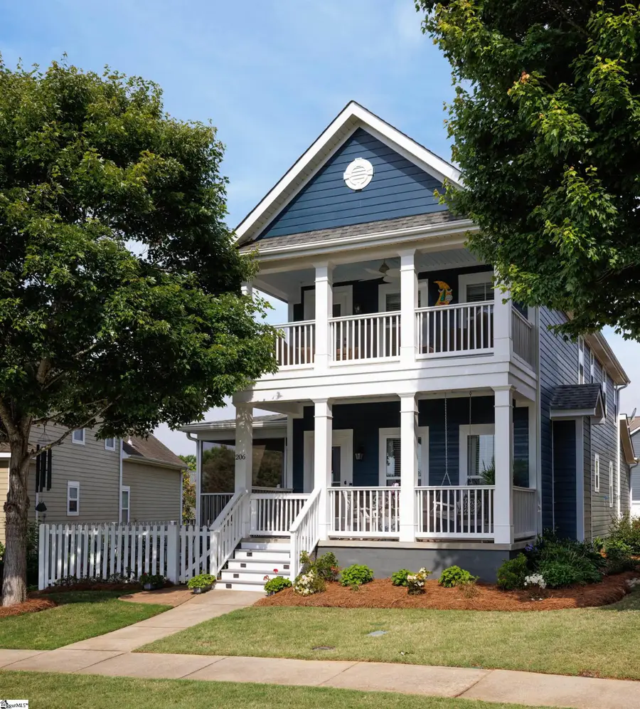 206 Ridenour Avenue, Greenville, SC 29617 - #3