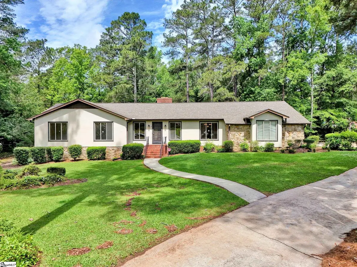108 Devon Court, Greenwood, SC 29649 - #1
