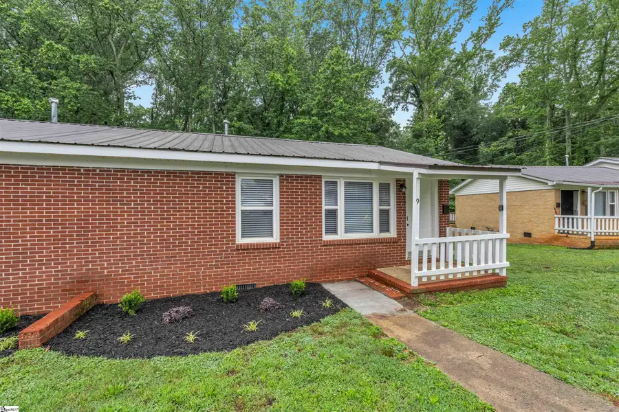 216 Victor Court #Apt 9 & 10, Greer, SC 29651 - #3