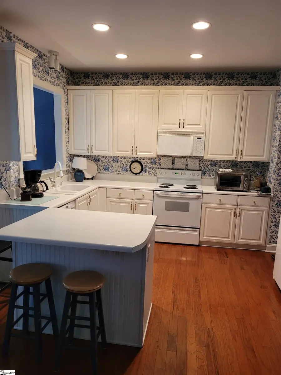 205 N Antigo Court, Greer, SC 29650 - #3
