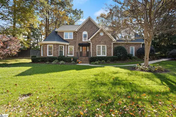 805 E Silverleaf Street, Greer, SC 29650