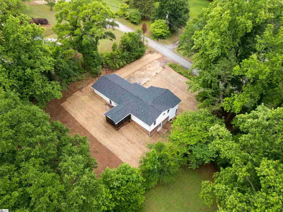 210 Knollview Drive, Greenville, SC 29611 - #2
