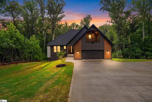 112 Singing Pines Drive, Greenville, SC 29611-7939