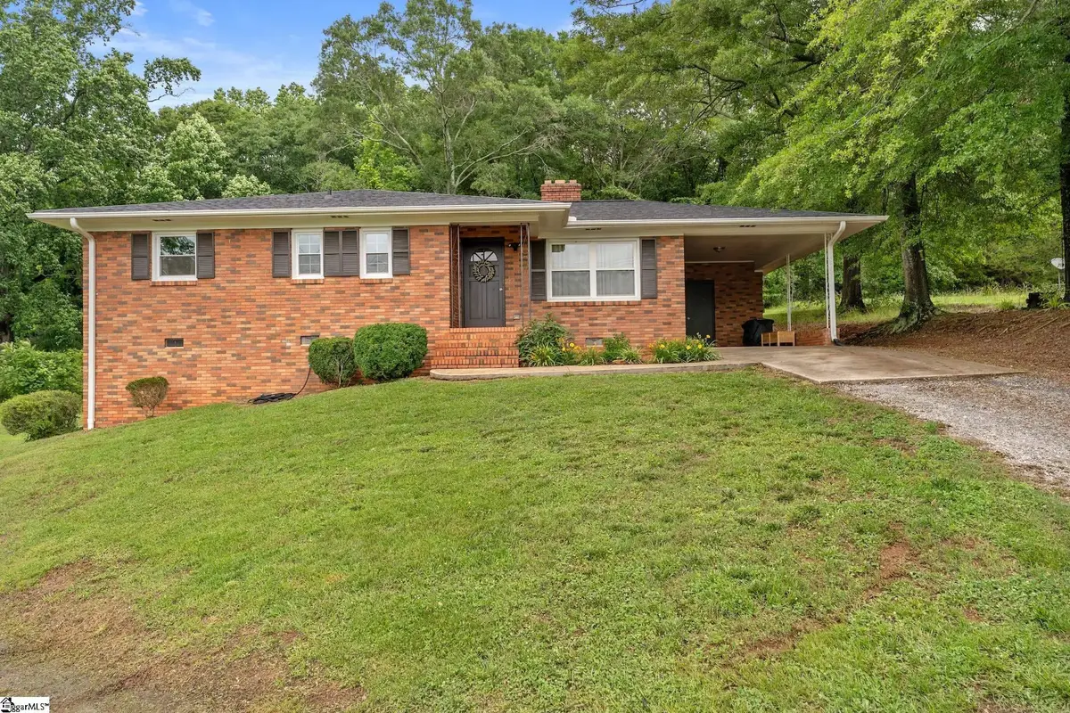 203 E 2nd Avenue, Easley, SC 29640 - #1