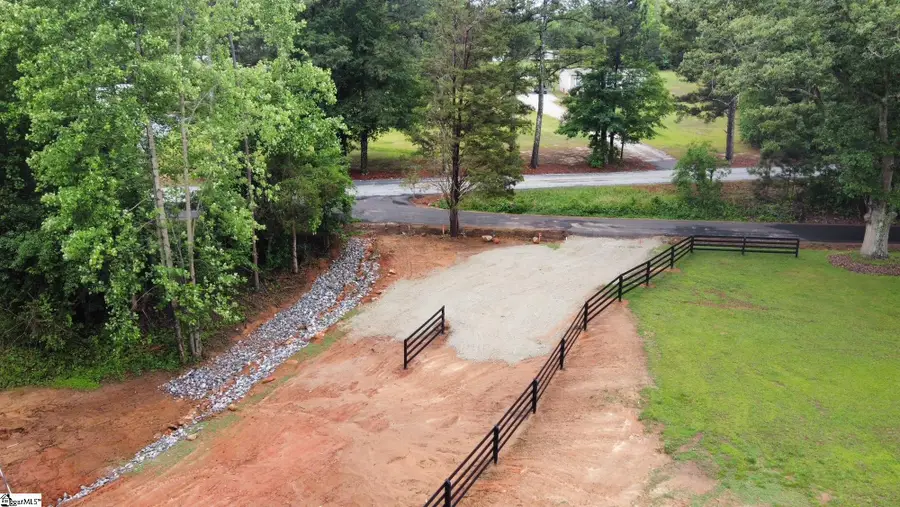 399 S Nelson Drive, Fountain Inn, SC 29644 - #2