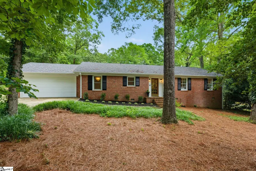 160 Carolina Way, Simpsonville, SC 29681 - #2