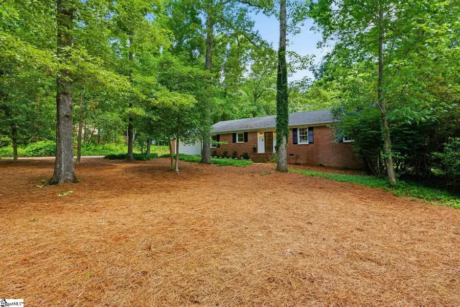 160 Carolina Way, Simpsonville, SC 29681 - #3