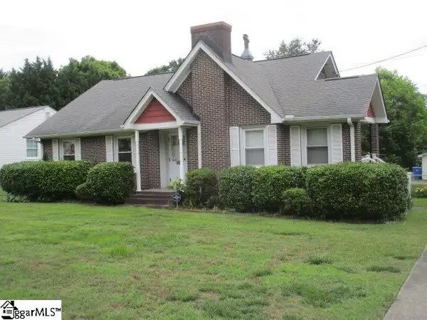 210 Donnan Road, Greenville, SC 29687