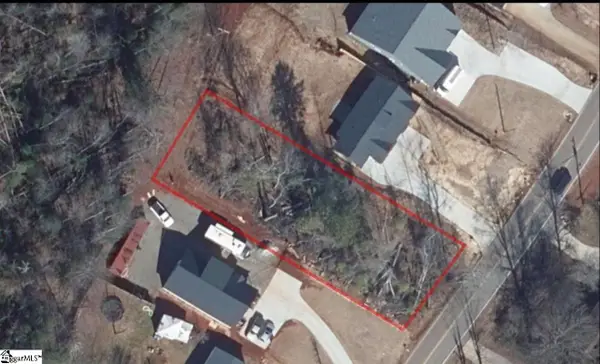 742 Tanner Road Road, Taylors, SC 29687