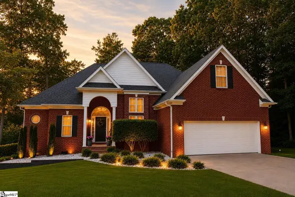 512 Scenic Oak Drive, Moore, SC 29369-9290