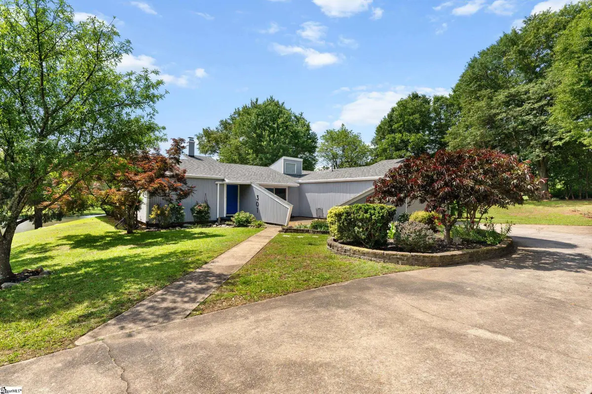 301 Black Horse Run, Simpsonville, SC 29681 - #1
