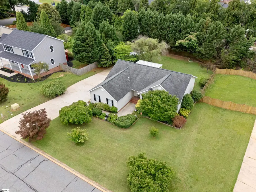 5 Lillians Lane, Greer, SC 29651 - #2