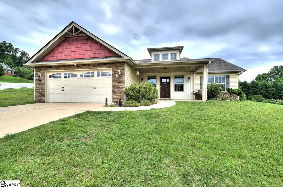 20 Hawkcrest Court, Travelers Rest, SC 29690 - #2