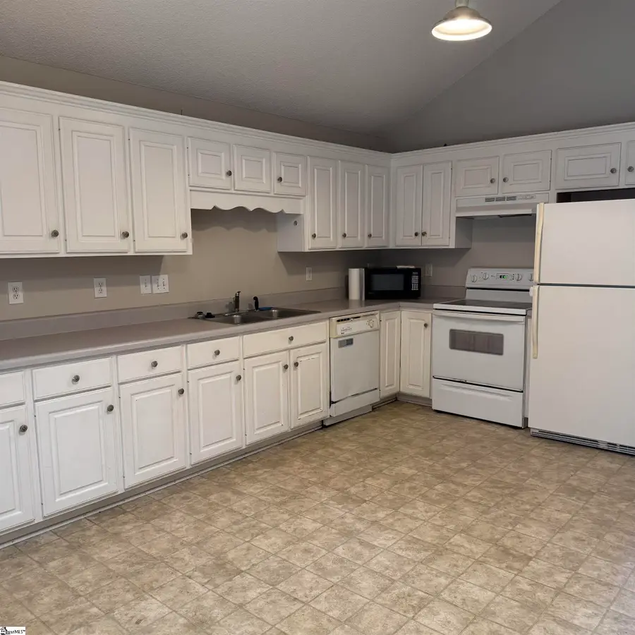622b W Old Dunham Brodge Road, Greenville, SC 29611 - #3