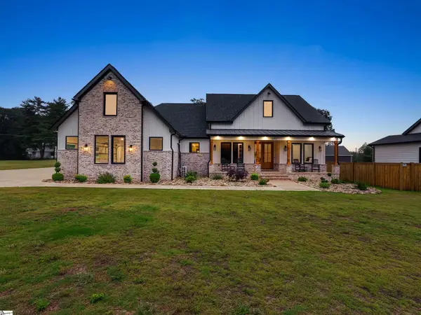 1090 Hickory Hollow Road, Inman, SC 29349
