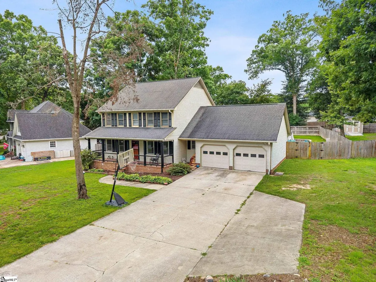215 Bendingwood Circle, Taylors, SC 29687 - #1