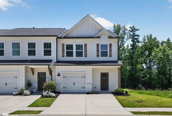 111 Grey Oak Trail, Greer, SC 29650