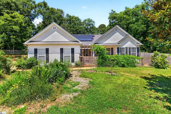 15 Jude Court, Greer, SC 29651