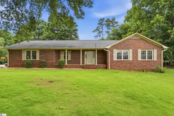 102 Fernwood Drive, Easley, SC 29640