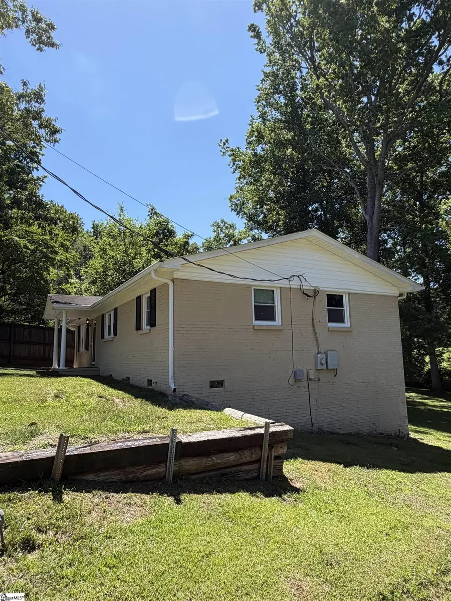 131A Oak Hill Drive, Greenville, SC 29617 - #2