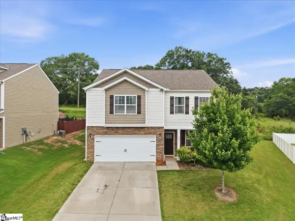 869 Colmore Trail, Lyman, SC 29365