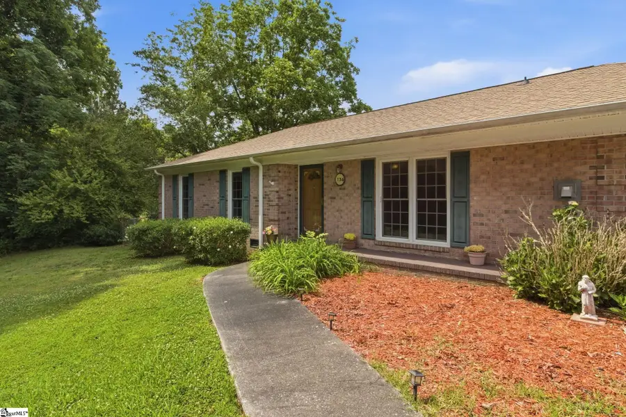 136 Country Club Road, Gaffney, SC 29340 - #2