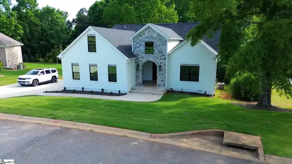 308 Aunt Carrie Place, Wellford, SC 29385