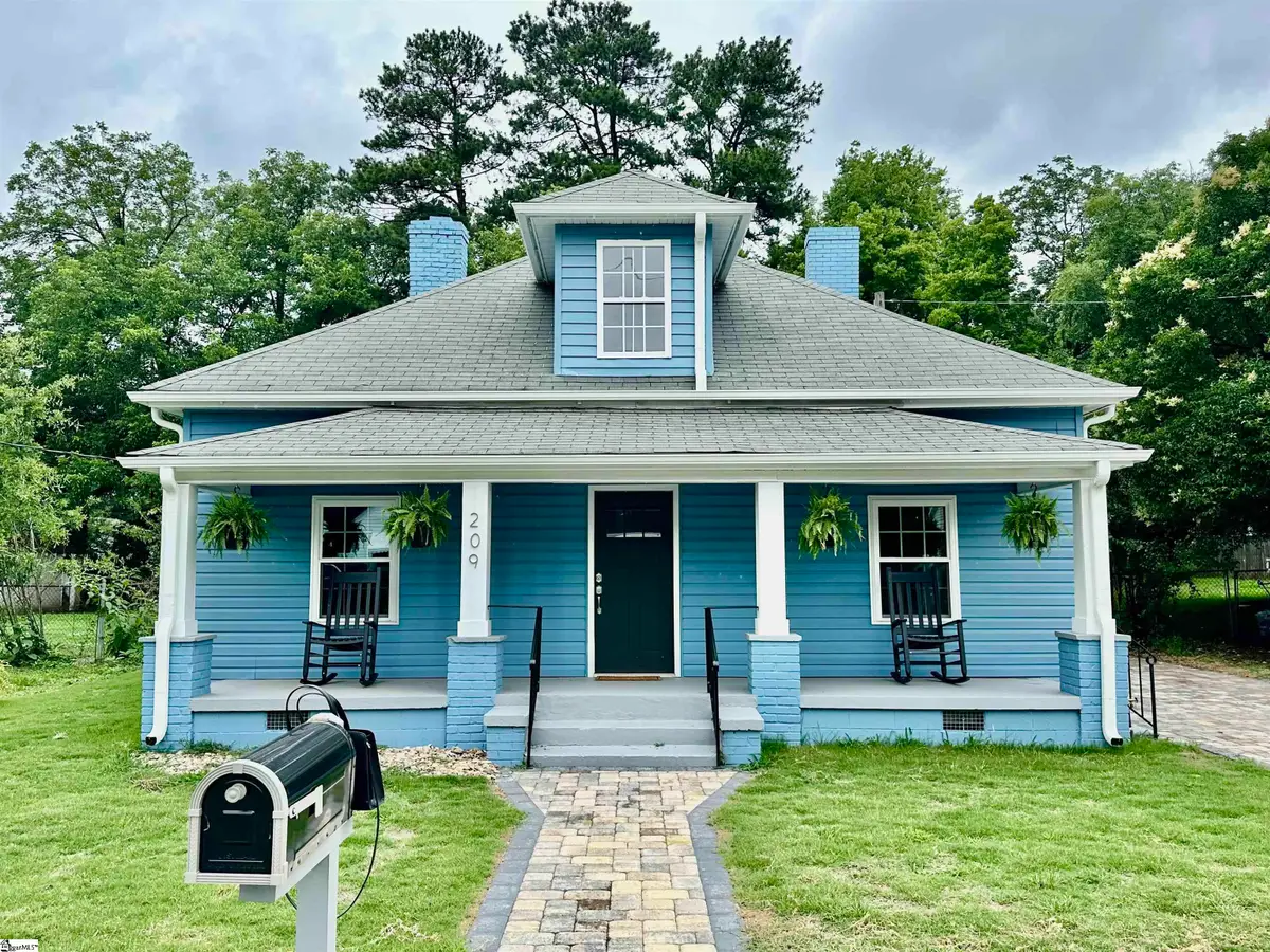 209 Westfield Avenue, Greer, SC 29651 - #1