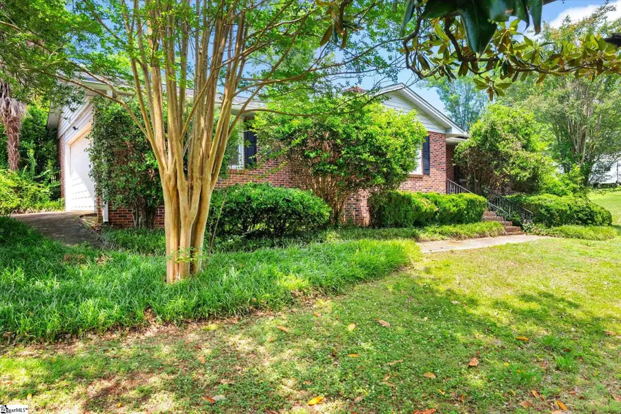 101 Nottingham Way, Anderson, SC 29621-3432 - #3