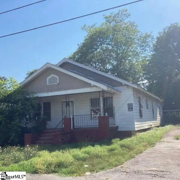 14 Piedmont Avenue, Greenville, SC 29611