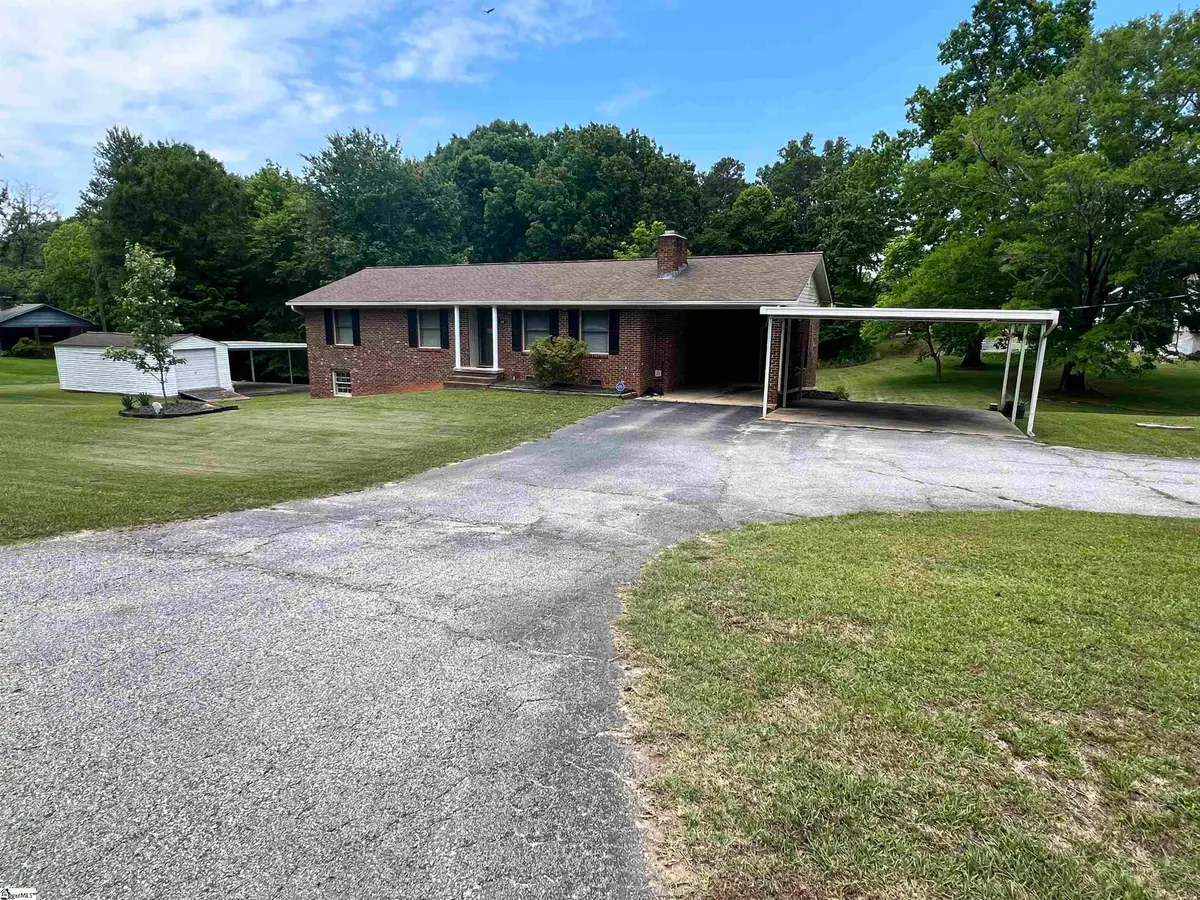 850 Forest Street, Jonesville, SC 29353-1546 - #1