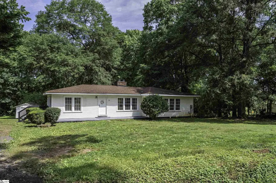 190 North Street Extension, Wellford, SC 29385 - #2